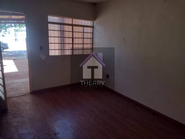 Casa para Venda em Araraquara - 2