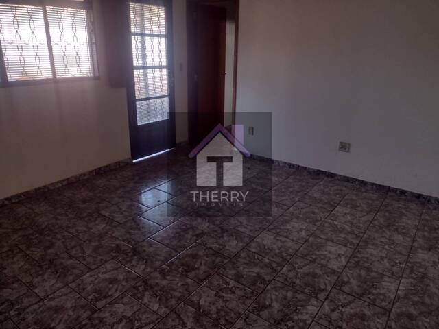 Casa para Venda em Araraquara - 4