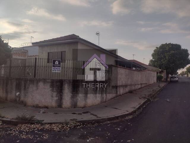 #CA5415 - Casa para Venda em Araraquara - SP - 1