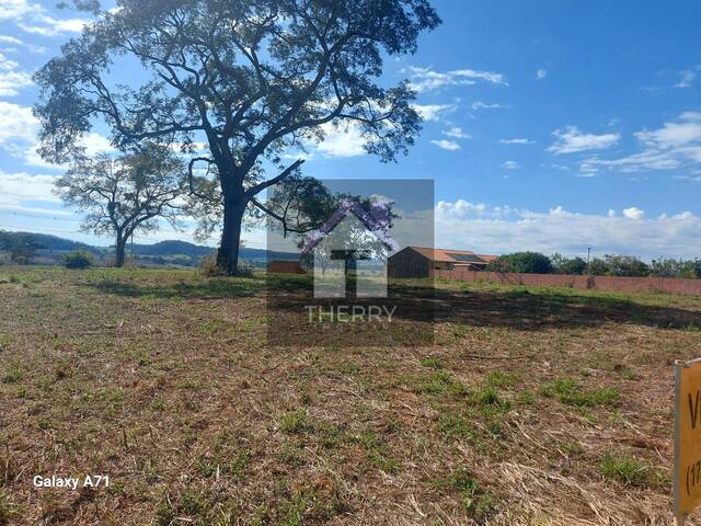 #CH5429 - Rancho para Venda em Trabiju - SP - 1