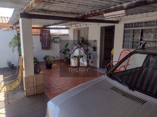 Casa para Venda em Araraquara - 3