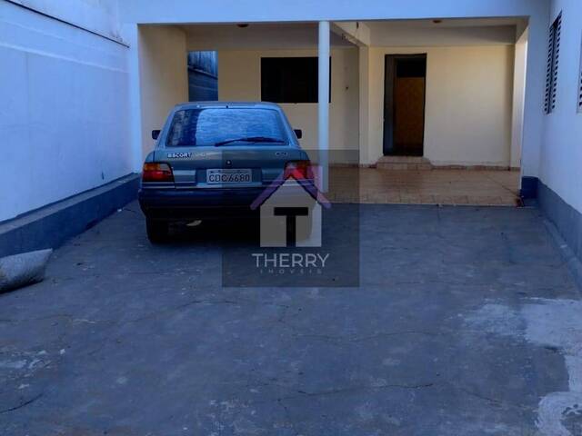 #CA5437 - Casa para Venda em Araraquara - SP - 2