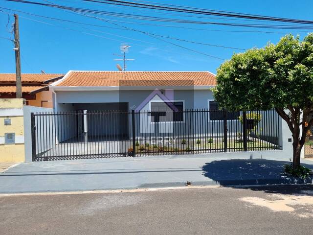 #CA5470 - Casa para Venda em Araraquara - SP - 2