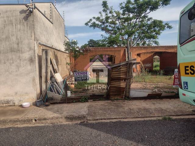 Terreno para Venda em Araraquara - 5