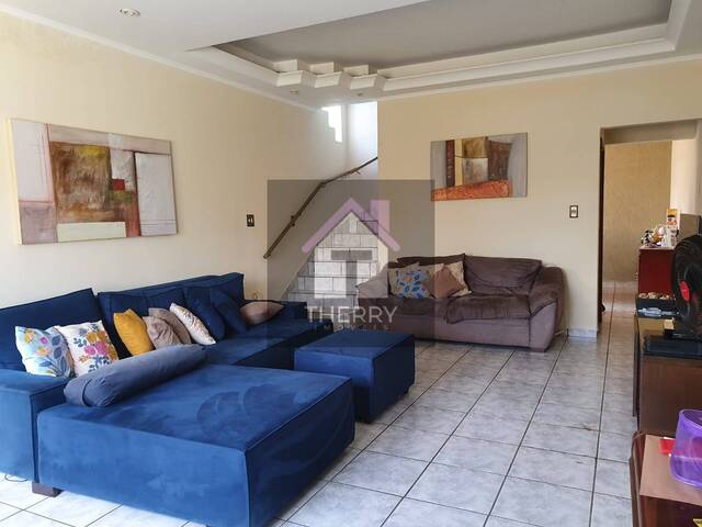 Sobrado para Venda em Araraquara - 4