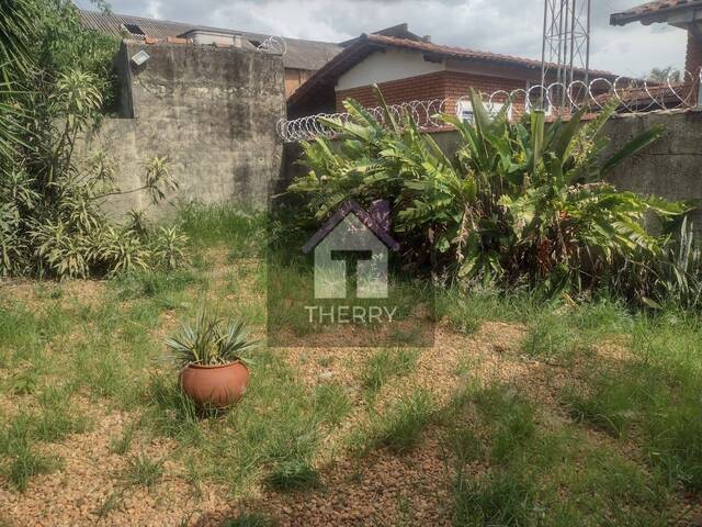 Casa para Venda em Américo Brasiliense - 2