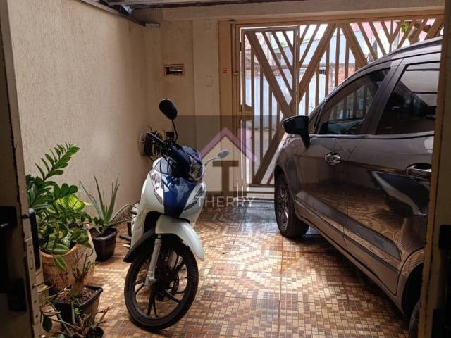 Sobrado para Venda em Araraquara - 3