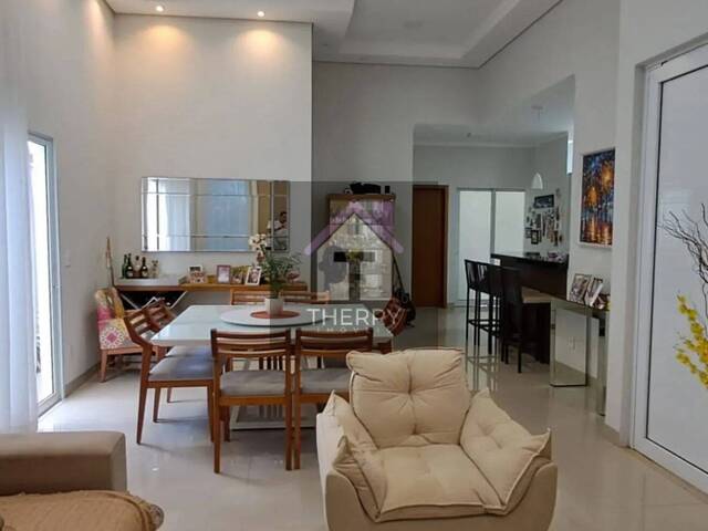 Venda em Residencial Village Damha II - Araraquara