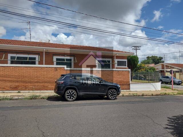 Casa para Venda em Araraquara - 2