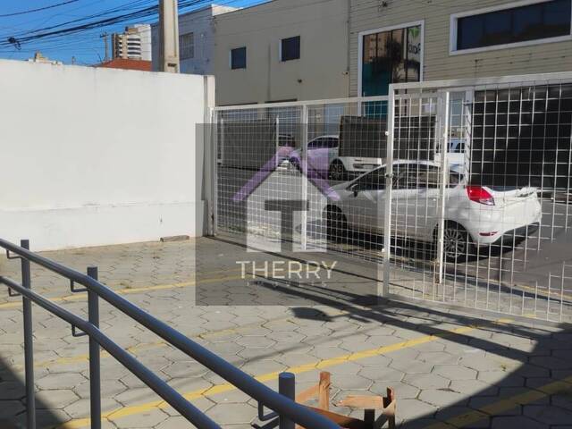 Prédio comercial para Locação em Araraquara - 2