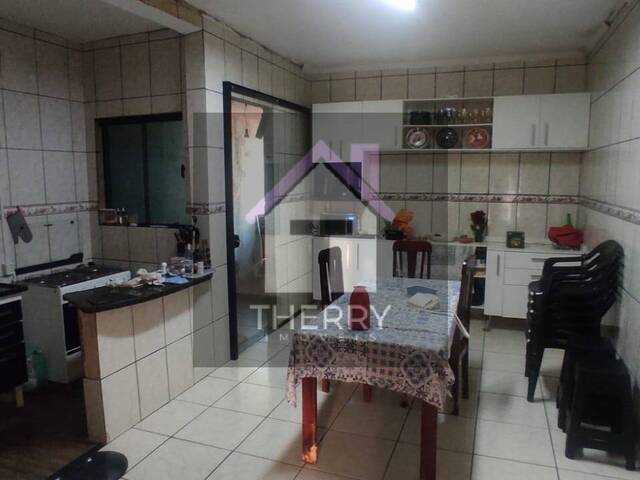 Casa para Venda em Araraquara - 3