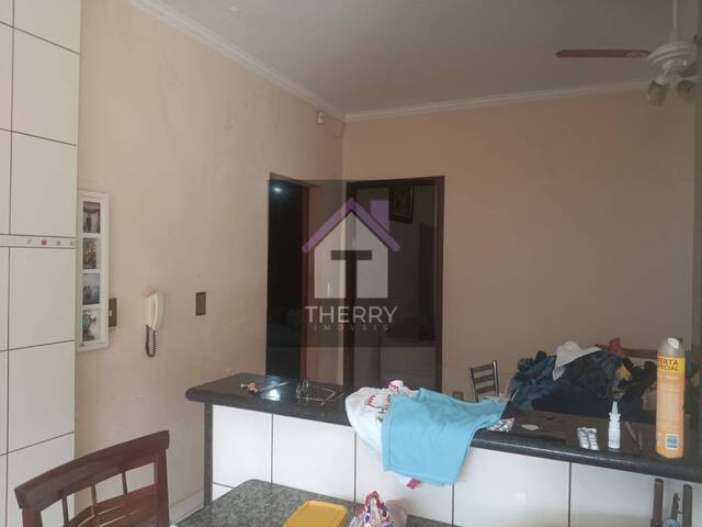 Casa para Venda em Araraquara - 5