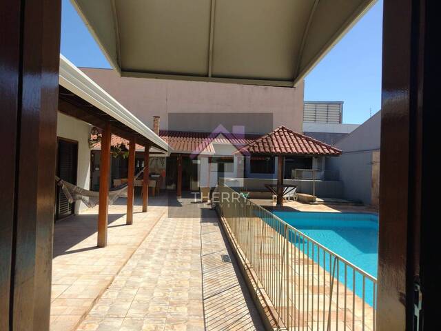 Venda em Jardim Adalgisa - Araraquara