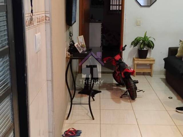 Casa para Venda em Araraquara - 5