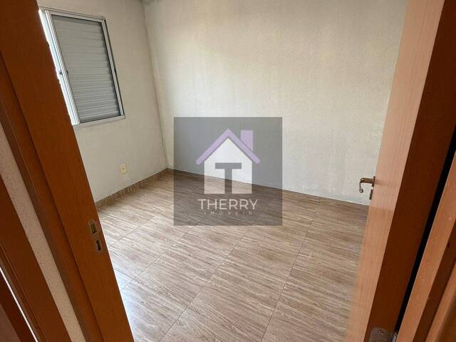 Apartamento para Venda em Araraquara - 3