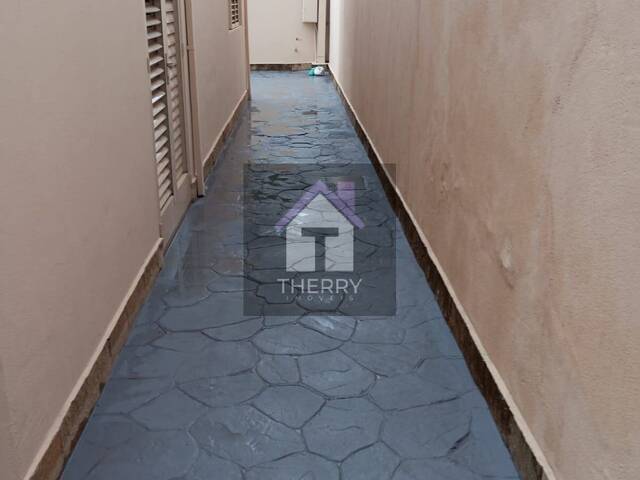 Casa para Venda em Araraquara - 3