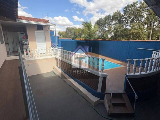 Casa para Venda em Araraquara - 2