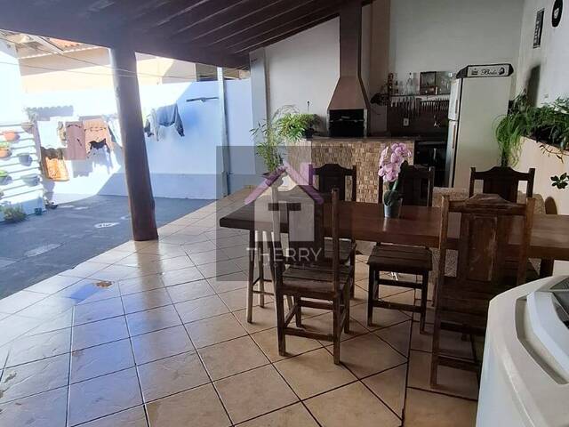Casa para Venda em Araraquara - 4