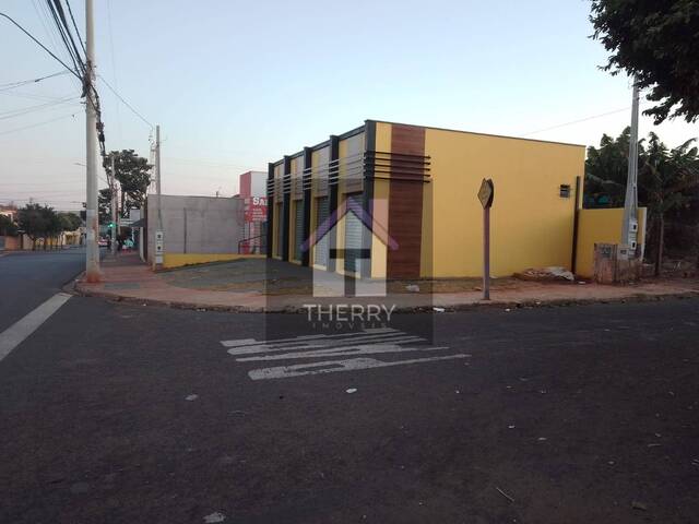 Prédio comercial para Venda em Araraquara - 4