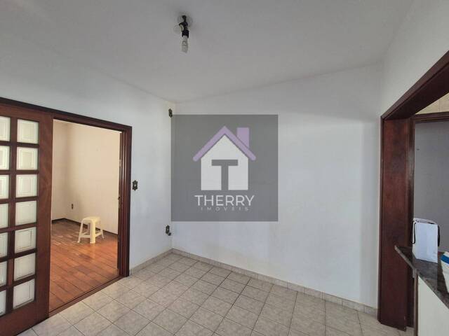 Casa para Venda em Araraquara - 3