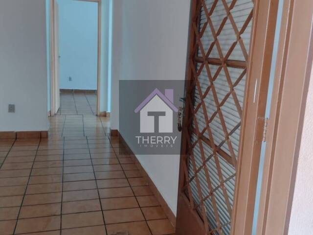 Casa para Venda em Araraquara - 2