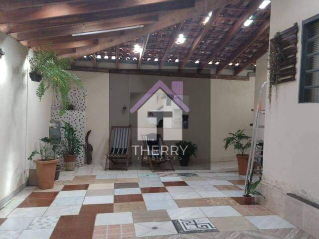 Casa para Venda em Araraquara - 2