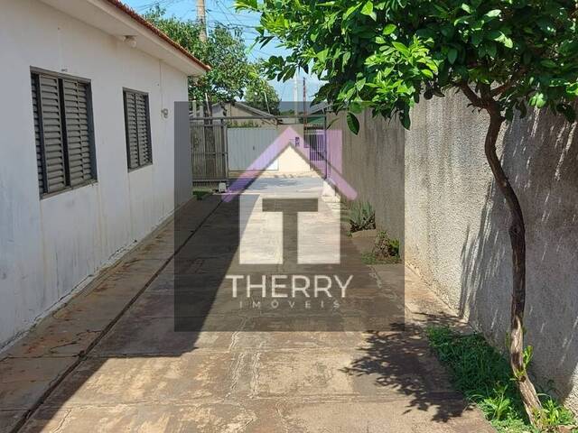 Casa para Venda em Araraquara - 4