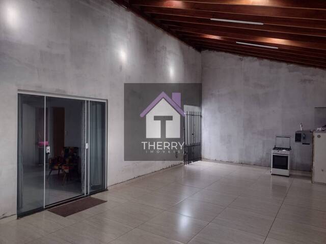 Casa para Venda em Araraquara - 2