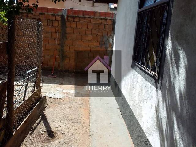 Casa para Venda em Araraquara - 5