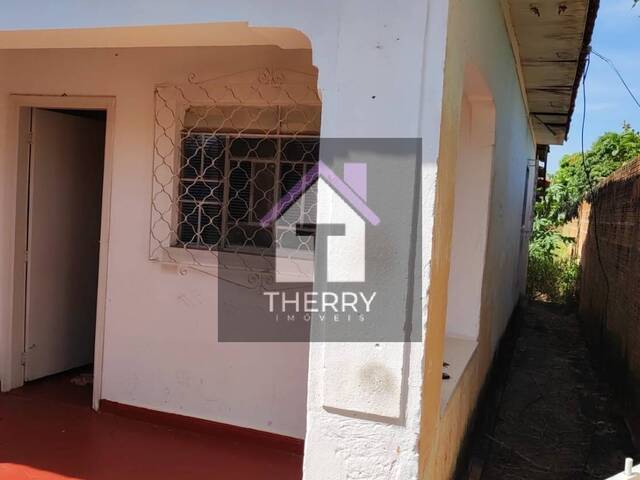 Casa para Venda em Araraquara - 3