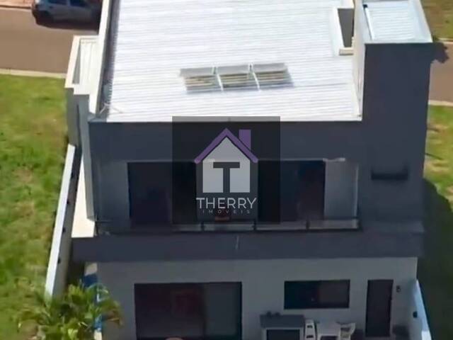 Sobrado para Venda em Araraquara - 5