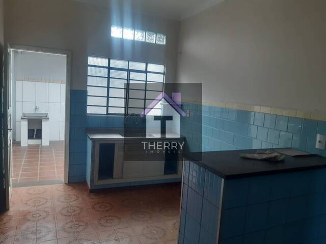 Sobrado para Venda em Araraquara - 5