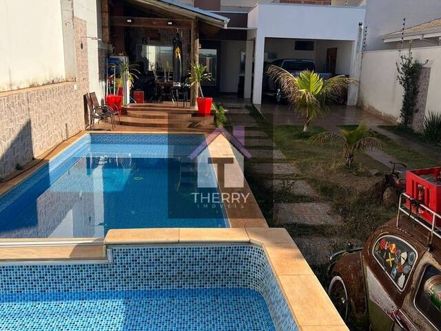 Casa para Venda em Araraquara - 3