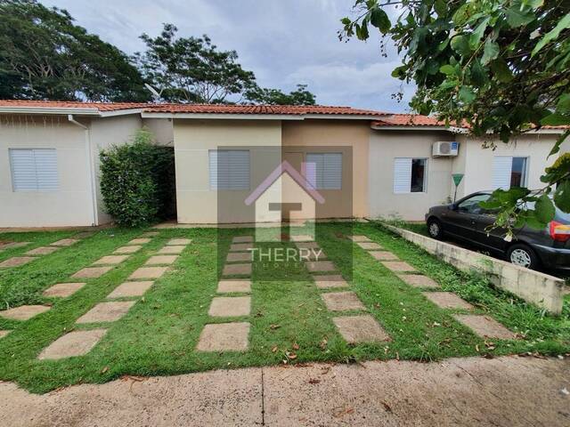 Casa em condomínio para Venda em Araraquara - 2