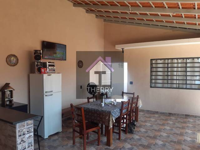 Casa para Venda em Araraquara - 2