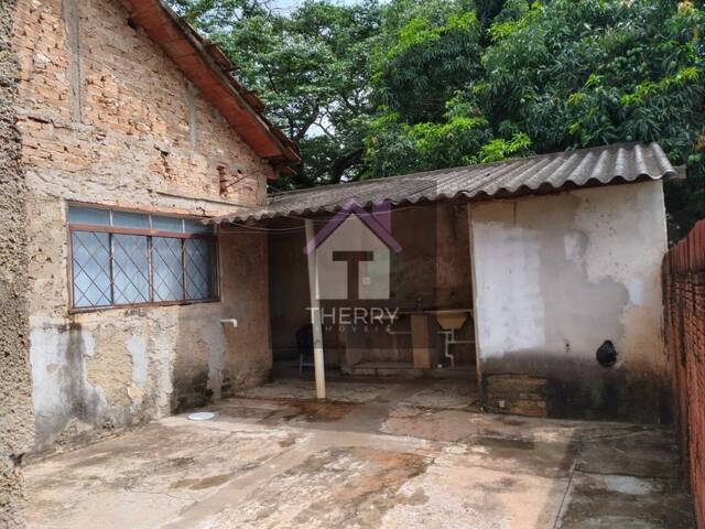 Casa para Venda em Américo Brasiliense - 5