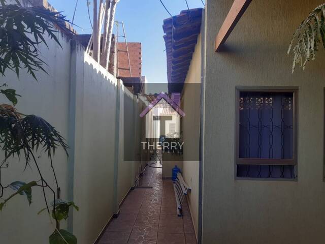 Casa para Venda em Araraquara - 4