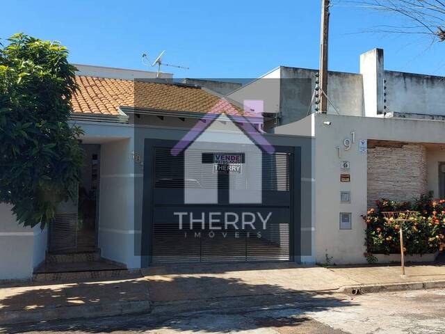 #CA0675 - Casa para Venda em Araraquara - SP