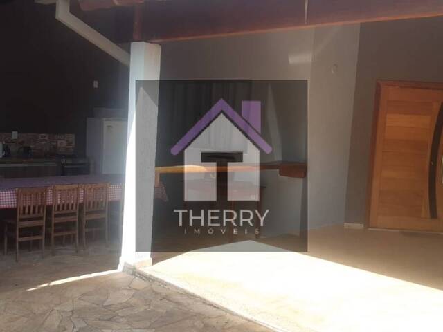 Casa para Venda em Araraquara - 3