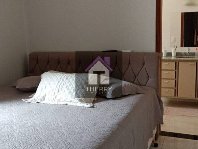 Casa para Venda em Araraquara - 5