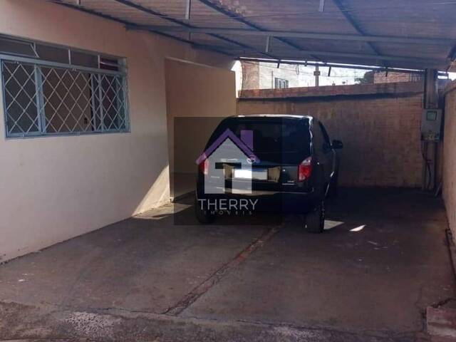 Casa para Venda em Araraquara - 3