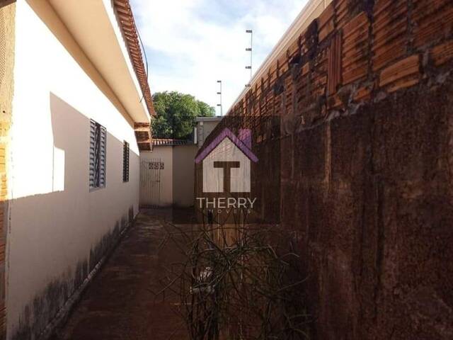 Casa para Venda em Araraquara - 5