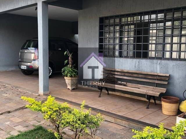 Casa para Venda em Araraquara - 2