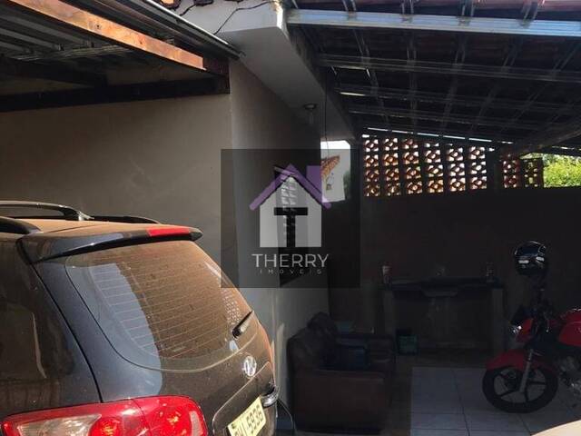 Casa para Venda em Araraquara - 3