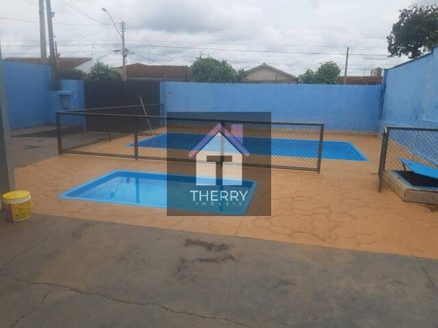 Casa para Venda em Araraquara - 2