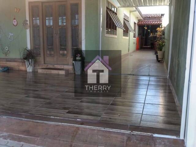 Casa para Venda em Araraquara - 3