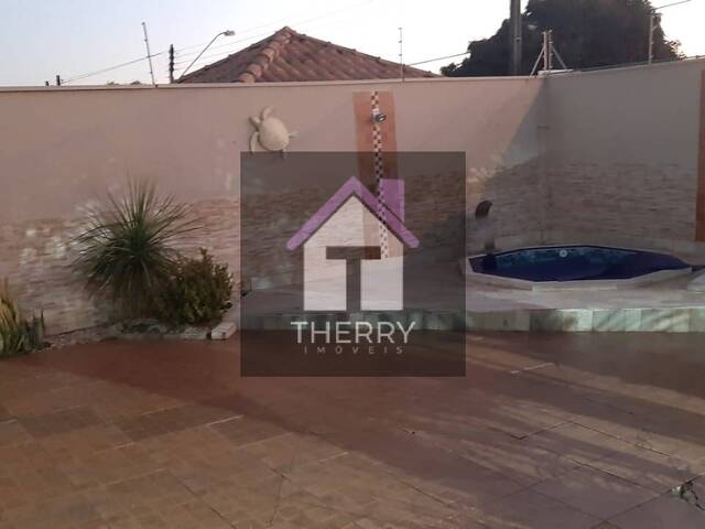 Casa para Venda em Araraquara - 5