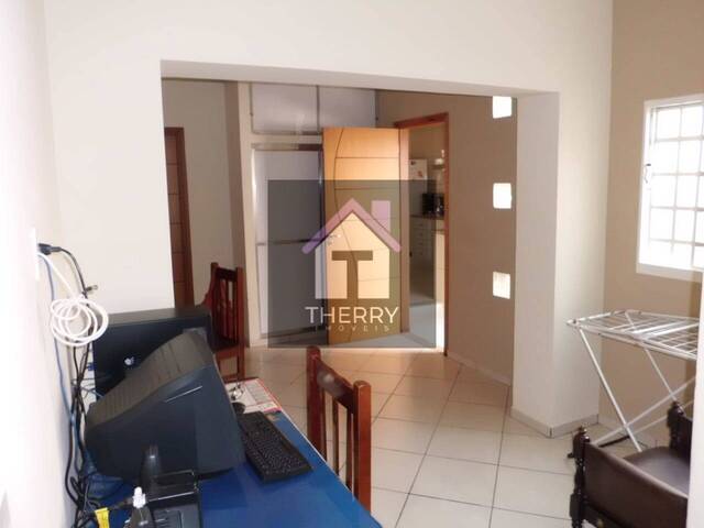 Casa para Venda em Araraquara - 4