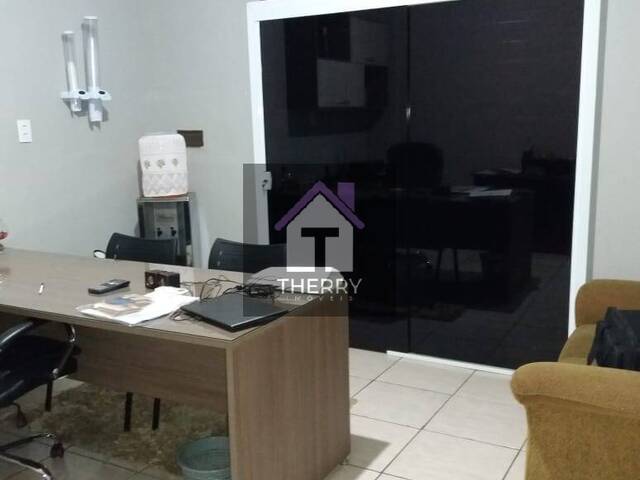 Casa para Venda em Matão - 3