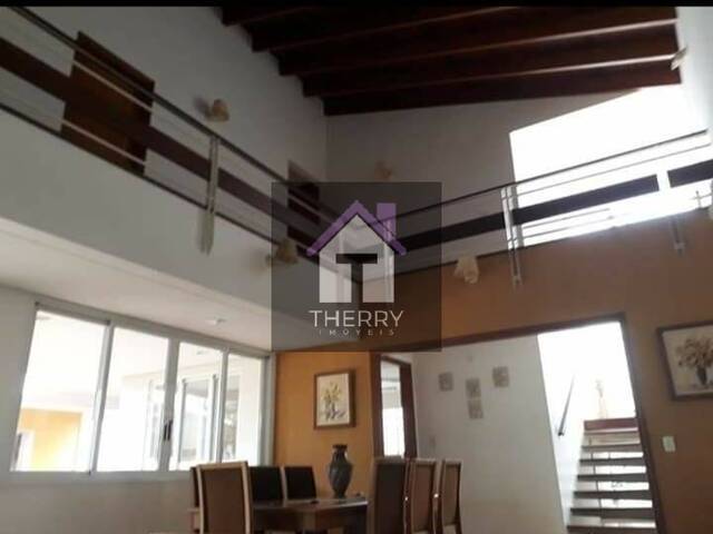Sobrado para Venda em Araraquara - 5